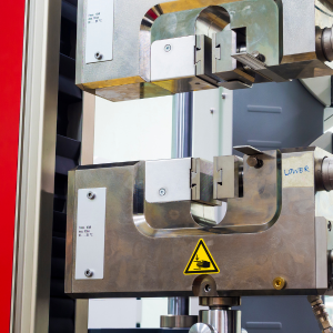 Máy kiểm tra vạn năng UTM – Kiểm tra độ bền kéo