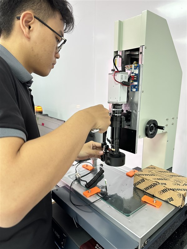 Sửa chữa máy 2D Rational tại Sync Mold