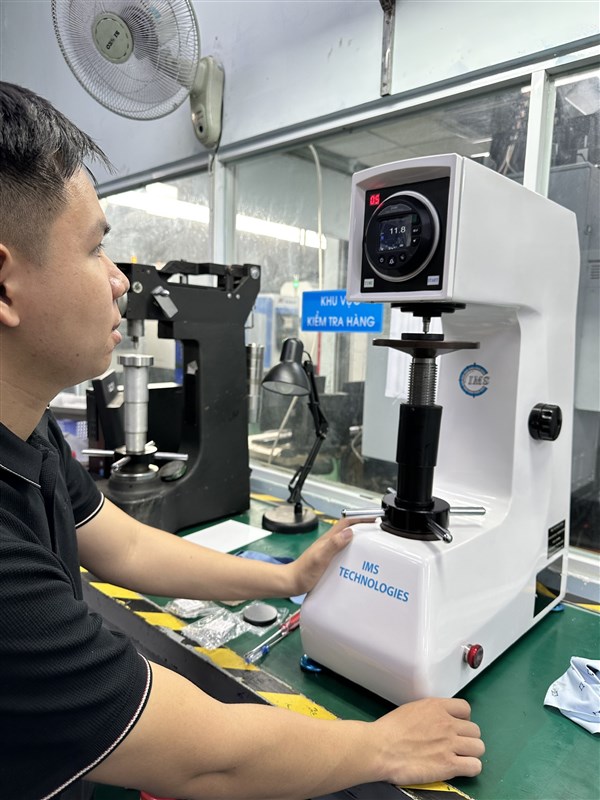 Sửa chữa máy đo độ cứng cho KER